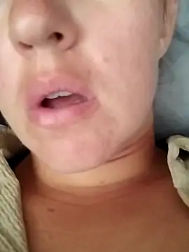 Mllesha74000 online show from 09/10/25, 02:49