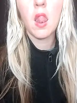 Mllesha74000 online show from 12/02/25, 03:14