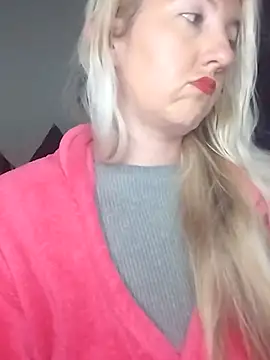 Mllesha74000 online show from 11/30/25, 02:40