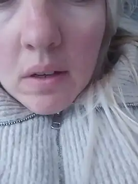 Mllesha74000 online show from 03/20/25, 01:04