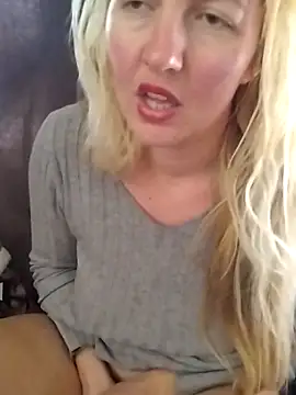 Mllesha74000 online show from 03/11/26, 03:17