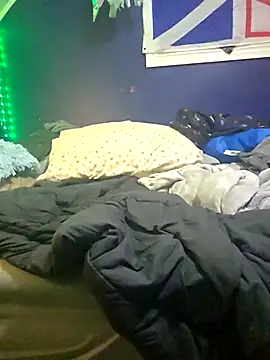 canadacockinme online show from 12/05/25, 08:13