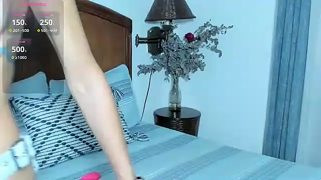 Snapshot of Christine_35 chatting on 07/19/26, 12:35 Christine 35 online show from 07/19/26, 12:35