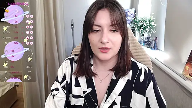 Snapshot of elise_sweet chatting on 09/26/25, 02:51 elise sweet online show from 09/26/25, 02:51