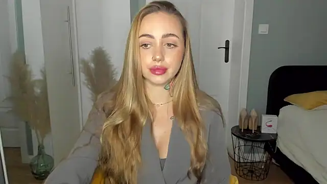 sexyCoralie online show from 03/29/26, 12:07