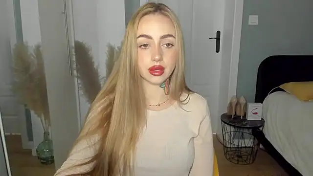 sexyCoralie online show from 05/09/26, 06:50