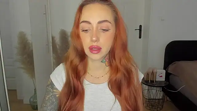 sexyCoralie online show from 11/26/25, 07:41