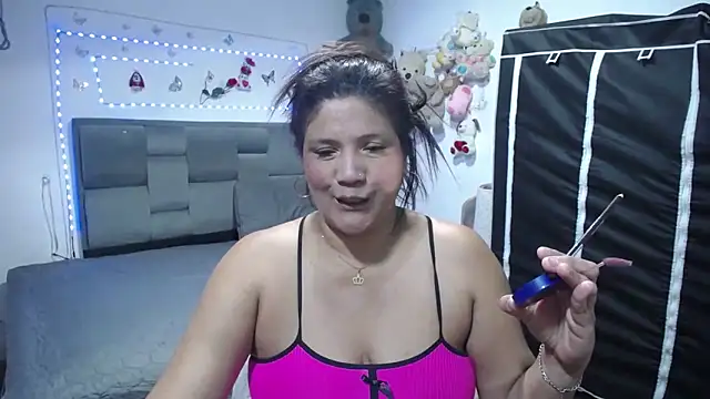 Sharloth milf online show from 03/05/26, 02:19