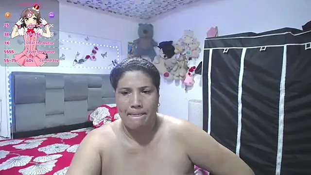 Snapshot of Sharloth_milf chatting on 06/10/26, 09:38 Sharloth milf online show from 06/10/26, 09:38