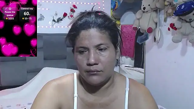 Sharloth milf online show from 11/06/25, 02:43