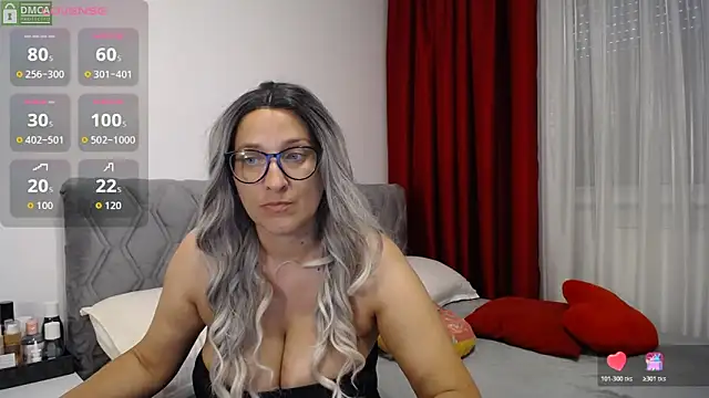Aphrodite S32 online show from 06/18/26, 11:59