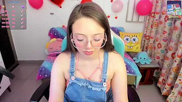 Snapshot of linda-schmidt chatting on 03/05/25, 10:10 linda-schmidt online show from 03/05/25, 10:10