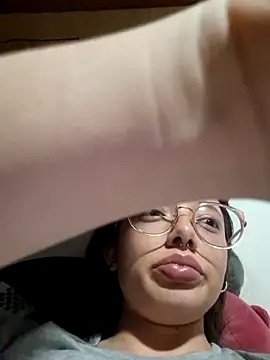 linda-schmidt online show from 12/20/25, 03:09