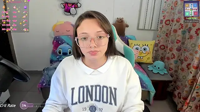 Snapshot of linda-schmidt chatting on 02/06/25, 04:10 linda-schmidt online show from 02/06/25, 04:10