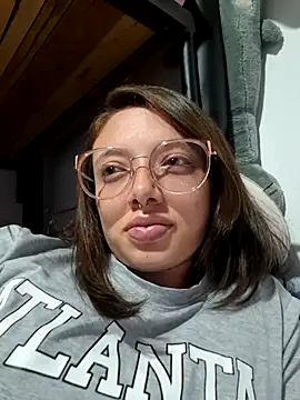 linda-schmidt online show from 05/25/26, 02:22