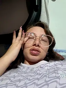 linda-schmidt online show from 02/13/26, 03:50