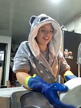 linda-schmidt online show from 02/19/26, 02:30