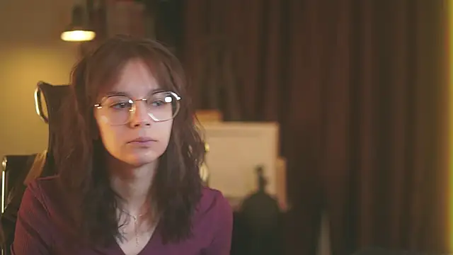 alyssa sweet online show from 11/18/25, 04:38