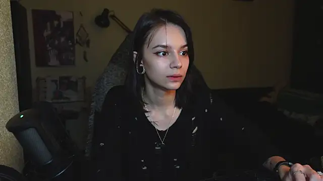 alyssa sweet online show from 03/17/25, 02:19