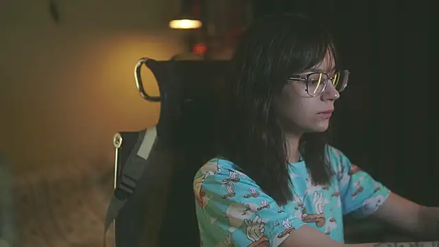 alyssa sweet online show from 10/16/25, 04:54