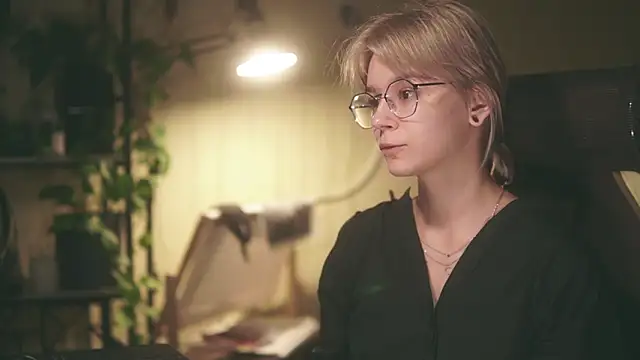 alyssa sweet online show from 06/10/26, 04:35