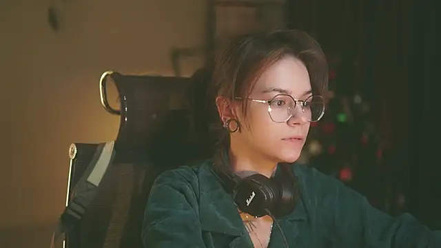 alyssa sweet online show from 01/13/26, 06:39