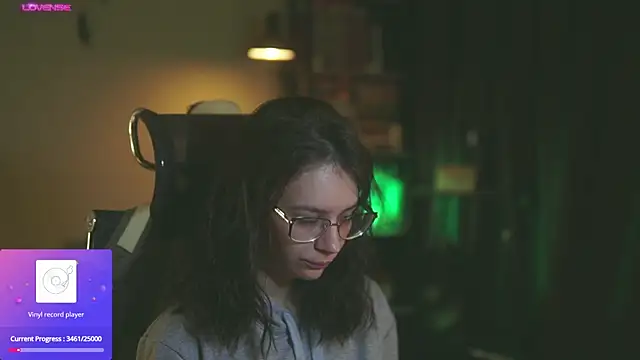 alyssa sweet online show from 10/09/25, 04:46