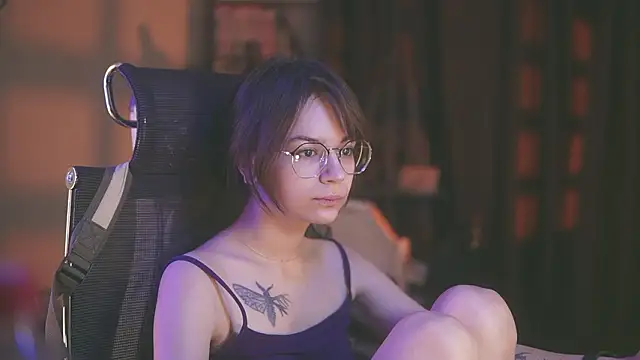 alyssa sweet online show from 02/10/26, 05:28