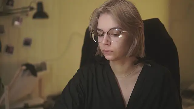 alyssa sweet online show from 05/15/26, 05:38