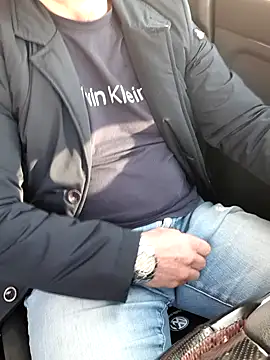 Snapshot of giorgio481510 chatting on 01/12/26, 09:38 giorgio481510 online show from 01/12/26, 09:38