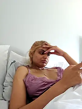 DirtySnowball69 online show from 09/28/25, 11:06