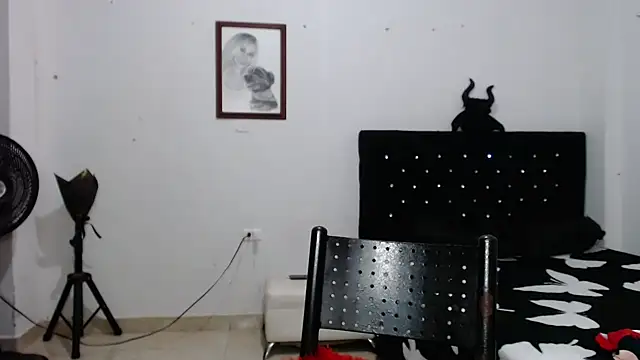 venuz mendoza20 online show from 10/07/25, 01:34