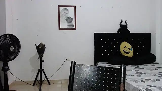 venuz mendoza20 online show from 10/17/25, 09:38