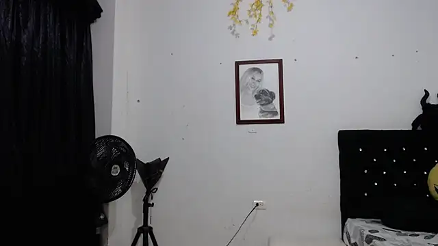 venuz mendoza20 online show from 11/04/25, 01:59