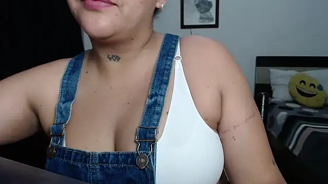 venuz mendoza20 online show from 02/28/26, 01:11