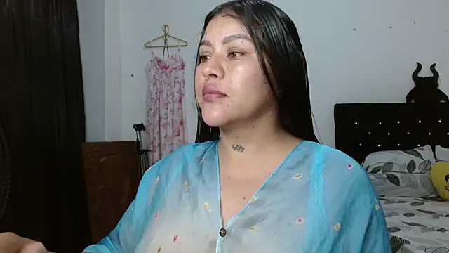 venuz mendoza20 online show from 05/11/26, 01:45