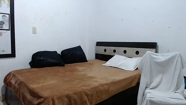 venuz mendoza20 online show from 03/13/26, 01:38