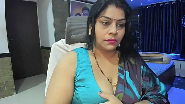 Snapshot of tarivishu23 chatting on 10/02/25, 01:20 tarivishu23 online show from 10/02/25, 01:20