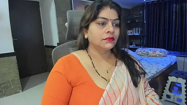 Snapshot of tarivishu23 chatting on 03/01/25, 01:43 tarivishu23 online show from 03/01/25, 01:43