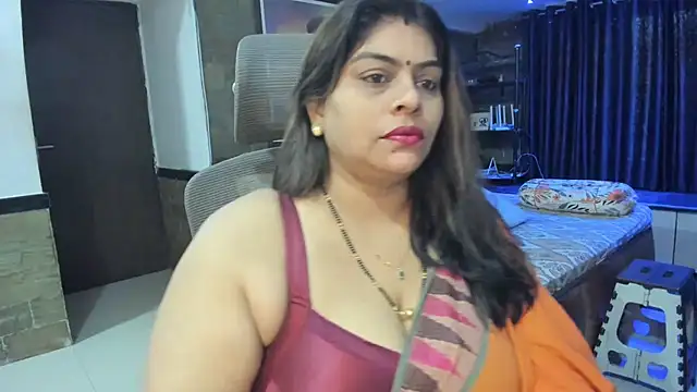 Snapshot of tarivishu23 chatting on 02/27/25, 01:41 tarivishu23 online show from 02/27/25, 01:41