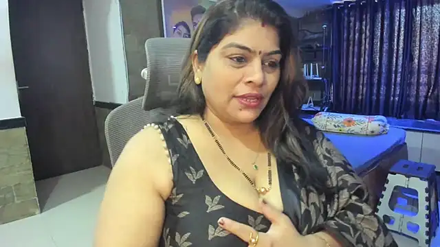Snapshot of tarivishu23 chatting on 03/22/25, 01:54 tarivishu23 online show from 03/22/25, 01:54