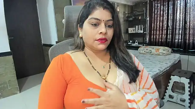 Snapshot of tarivishu23 chatting on 03/01/25, 04:47 tarivishu23 online show from 03/01/25, 04:47