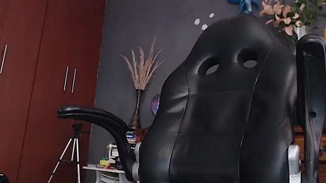 geirge teacherxx online show from 01/23/25, 08:13