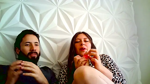 jerryandjessica online show from 11/14/25, 10:02