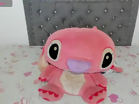 NinaGrey  online show from 11/29/25, 11:27