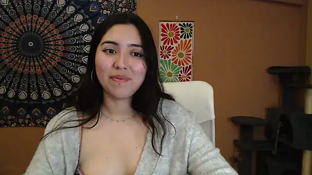 IntimateTales online show from 01/10/25, 07:54