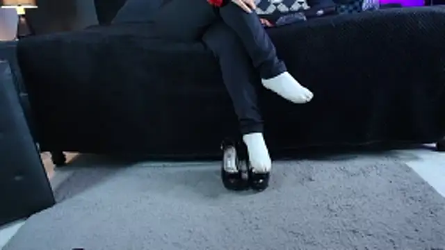  Jade 16 online show from 01/12/26, 12:23