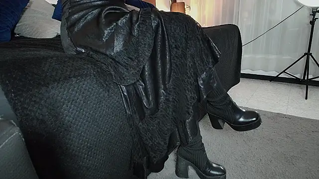  Jade 16 online show from 02/25/26, 11:32