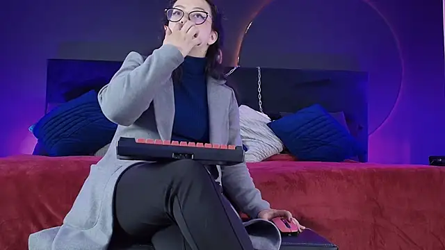  Jade 16 online show from 04/14/26, 02:44