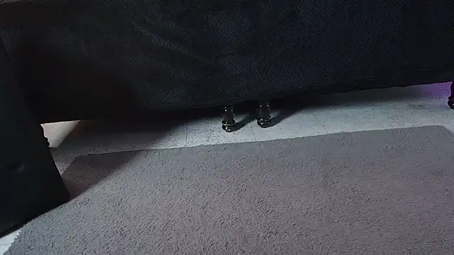  Jade 16 online show from 11/18/25, 11:35